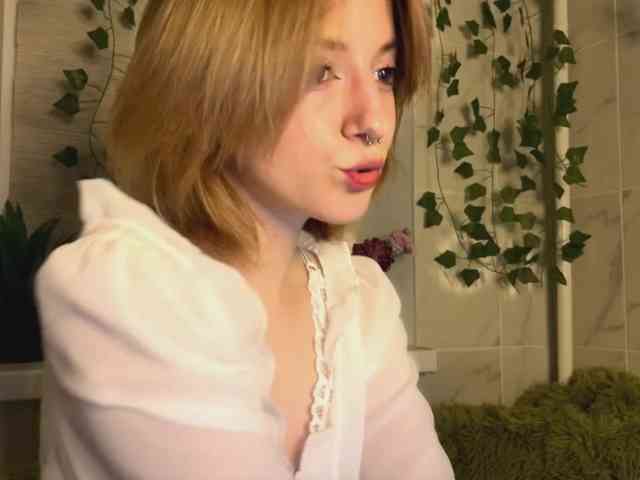 -LisaMeow- -LisaMeow-