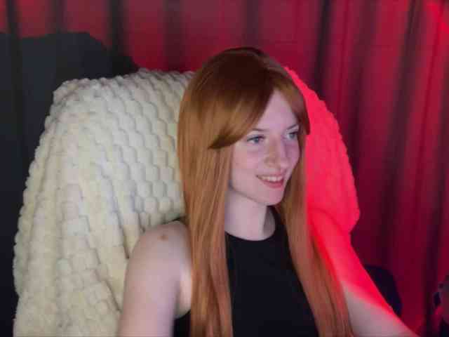 -LisaMeow- Live Webcam on BongaCams