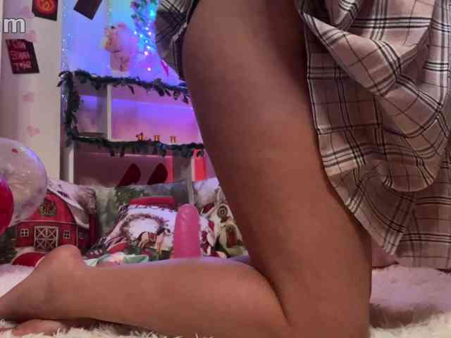 ELIZABETH-PLANET Live Webcam on BongaCams