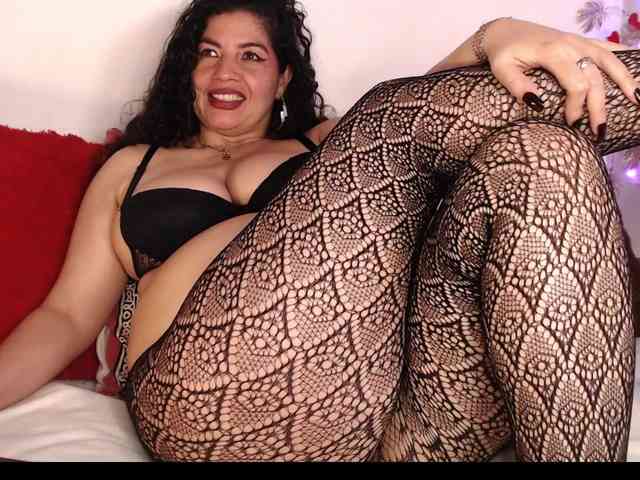 adelen-smith adelen-smith