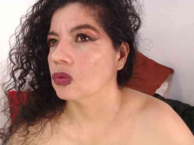 adelen-smith adelen-smith