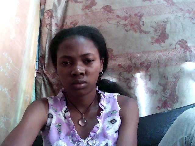 chrispriscilla's BongaCams show and profile