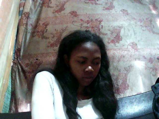 chrispriscilla's BongaCams show and profile