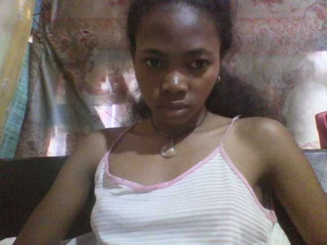 chrispriscilla's BongaCams show and profile