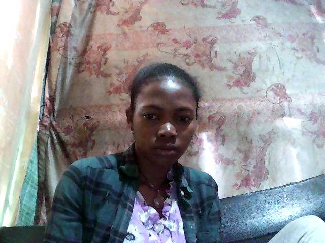 chrispriscilla's BongaCams show and profile