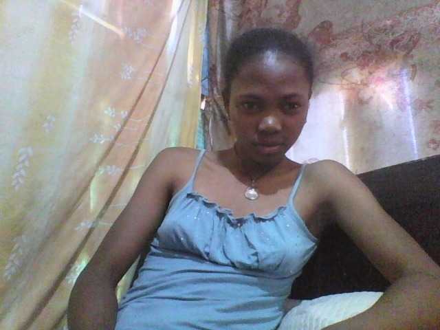 chrispriscilla's BongaCams show and profile