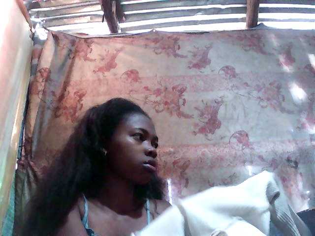 chrispriscilla's Thumb Image