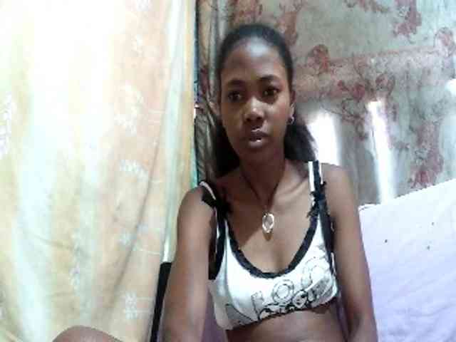 chrispriscilla webcam