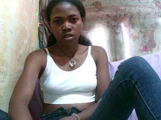 chrispriscilla webcam