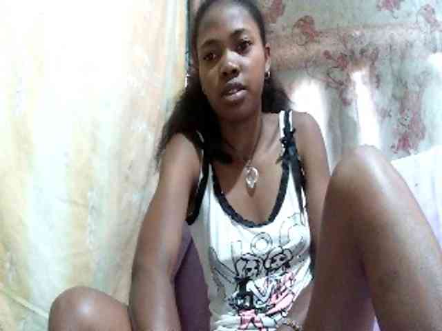 chrispriscilla webcam