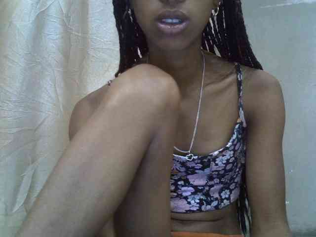 chrispriscilla webcam