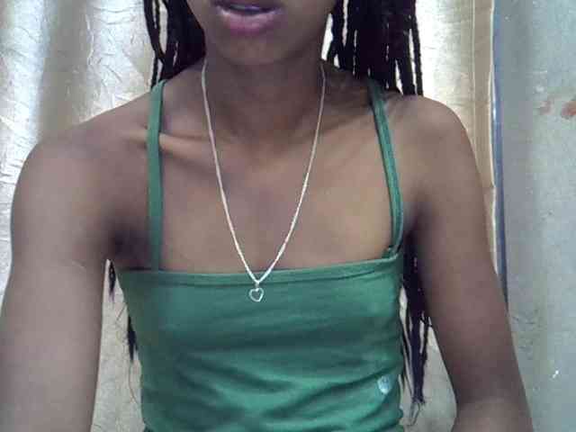 chrispriscilla webcam