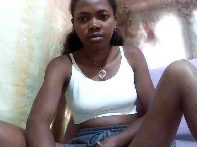 chrispriscilla webcam