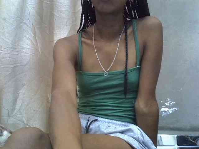 chrispriscilla webcam