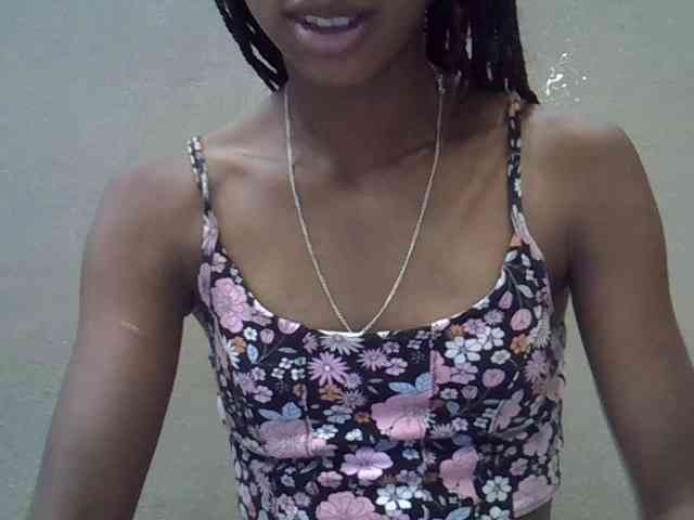 chrispriscilla webcam