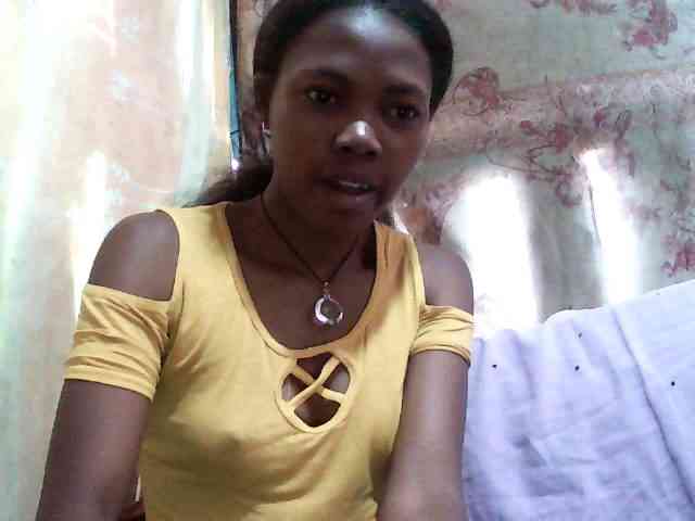 chrispriscilla webcam