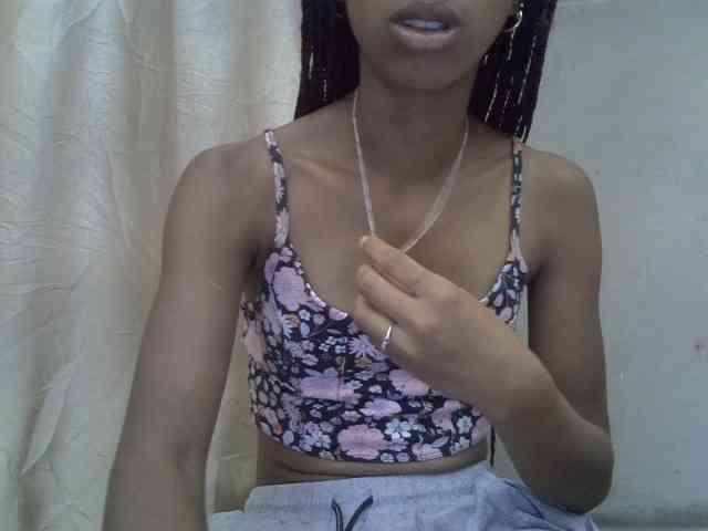 chrispriscilla webcam