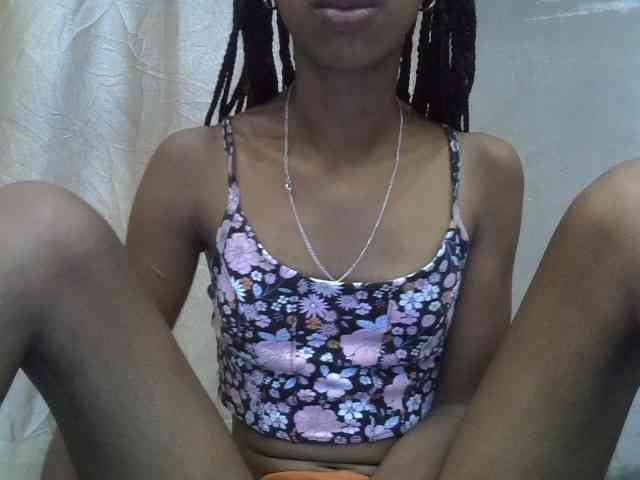 chrispriscilla webcam