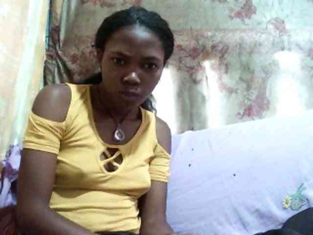 chrispriscilla webcam