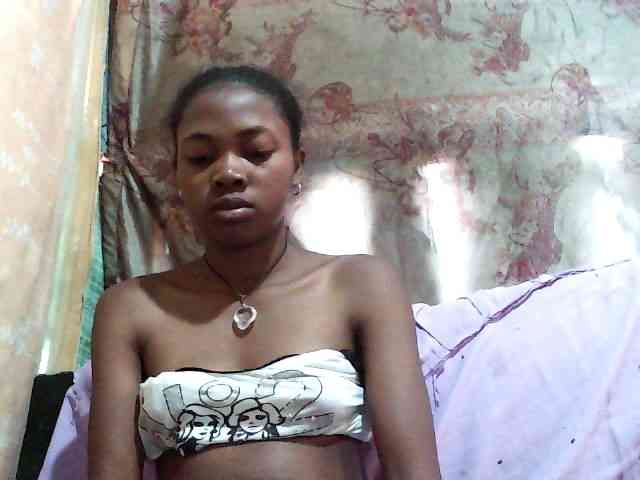 chrispriscilla webcam