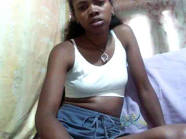 chrispriscilla webcam