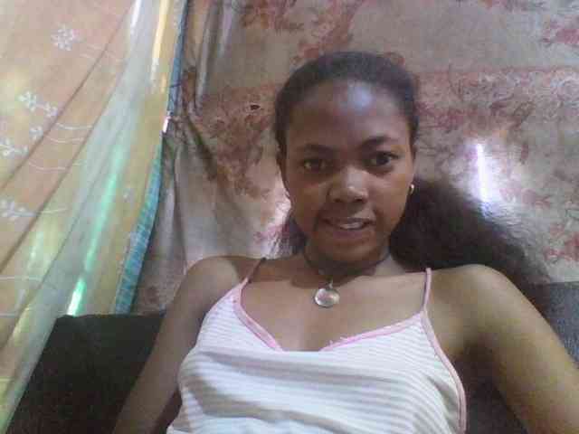 chrispriscilla webcam