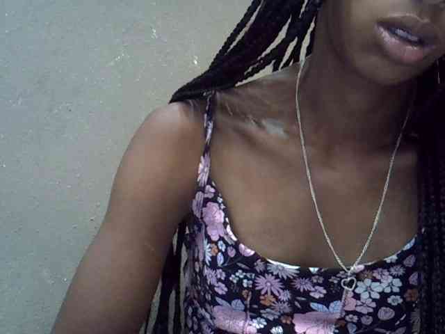 chrispriscilla webcam