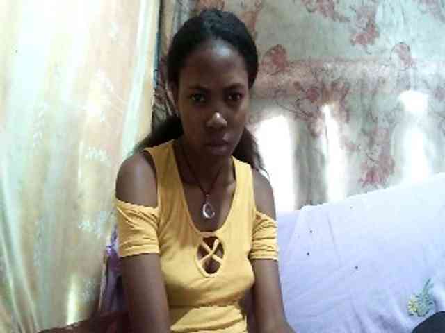 chrispriscilla webcam