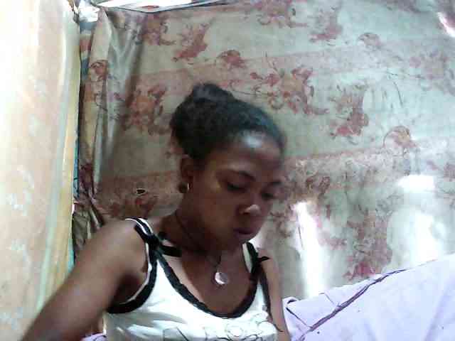 chrispriscilla webcam