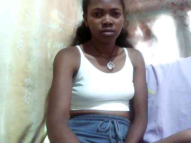 chrispriscilla webcam