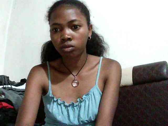 chrispriscilla webcam