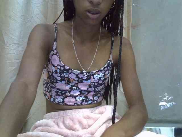 chrispriscilla webcam