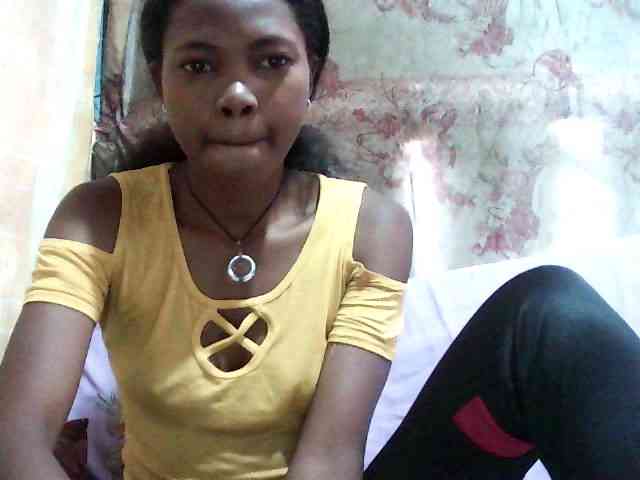 chrispriscilla webcam