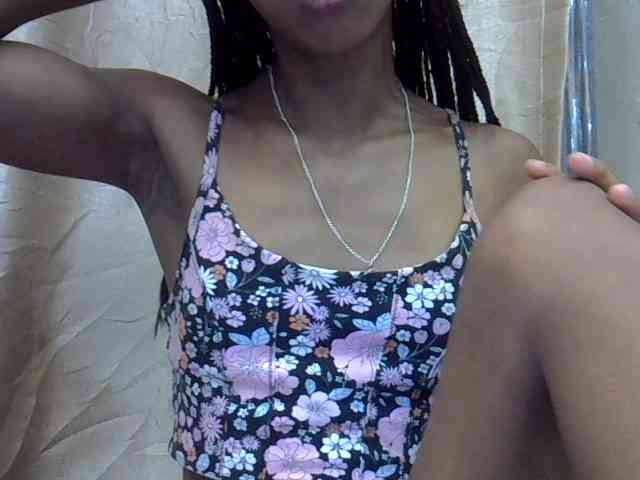 chrispriscilla webcam