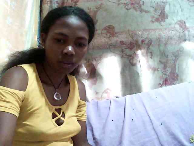 chrispriscilla webcam