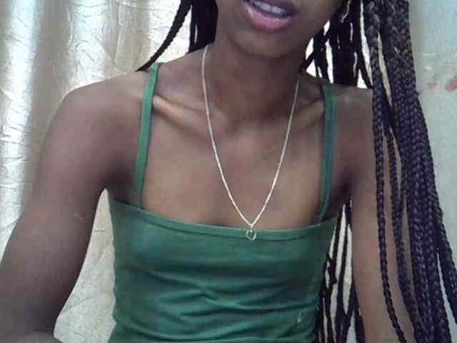 chrispriscilla webcam