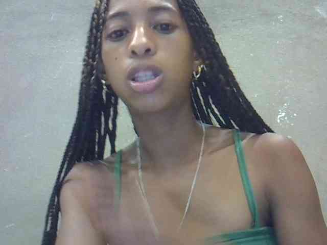 chrispriscilla webcam