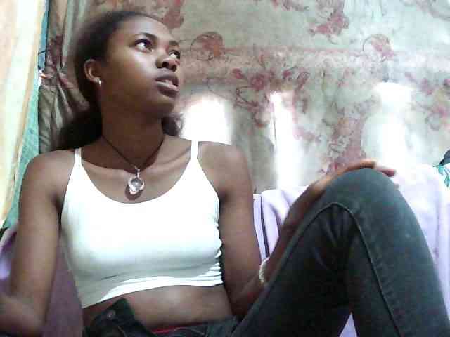 chrispriscilla webcam