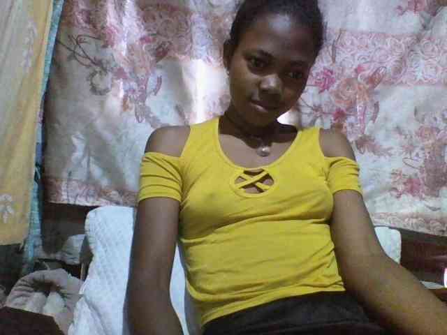 chrispriscilla chrispriscilla