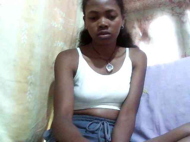 chrispriscilla webcam