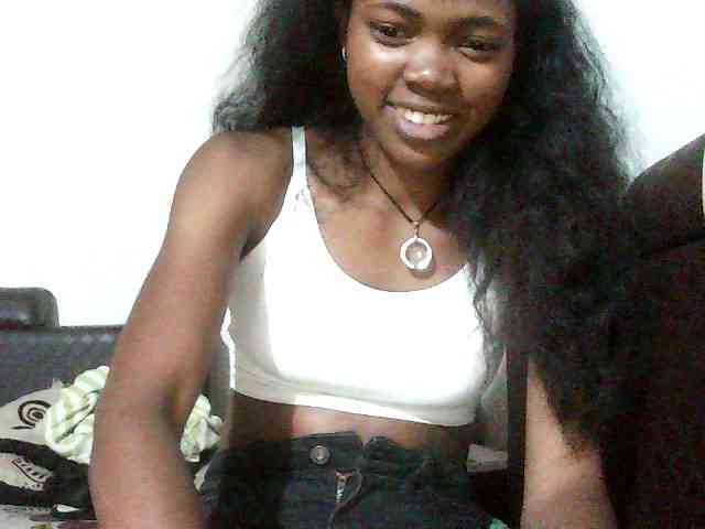 chrispriscilla webcam