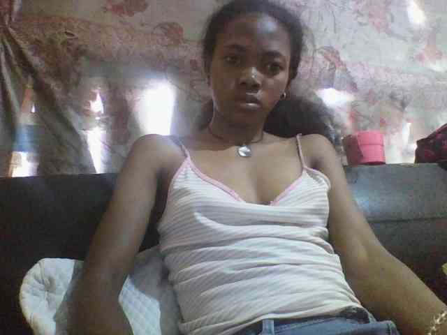 chrispriscilla webcam