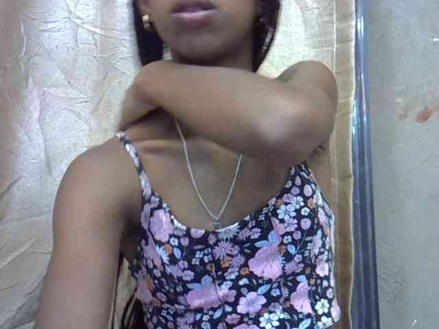 chrispriscilla webcam