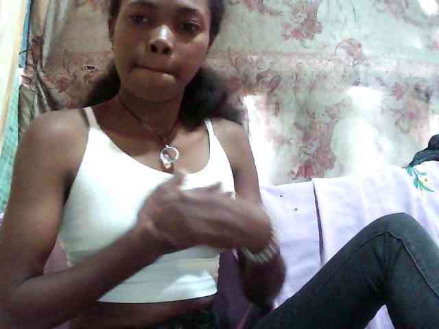 chrispriscilla webcam