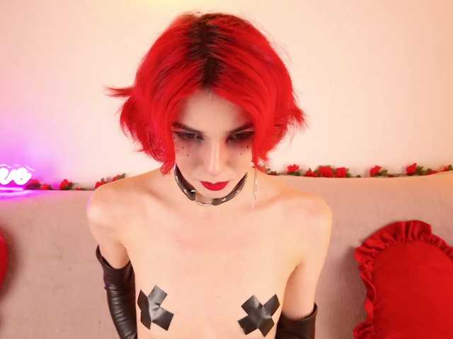 ShenRi's BongaCams show and profile