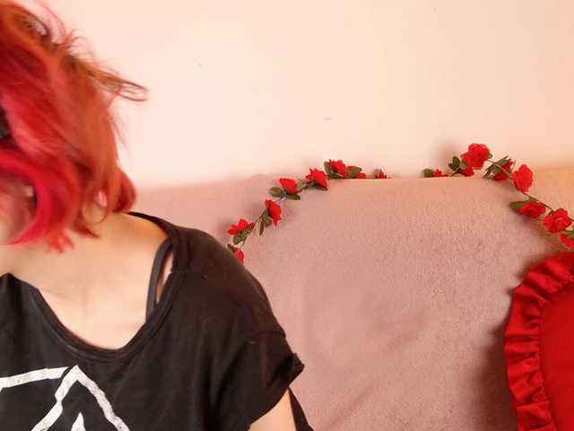 ShenRi's BongaCams show and profile