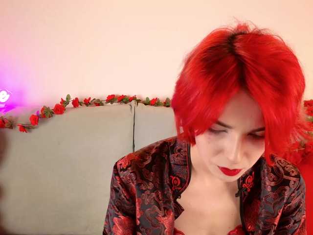 ShenRi's BongaCams show and profile