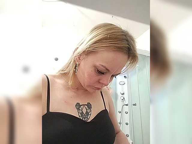 Danilovea's BongaCams show and profile