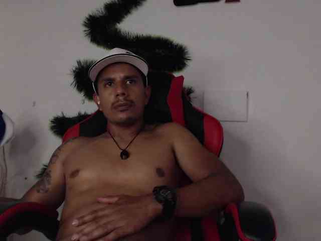 HottOlivers HottOlivers