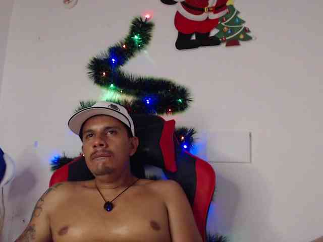 HottOlivers HottOlivers